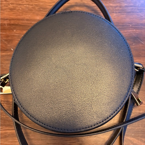 Marc Jacobs round crossbody - Picture 4 of 5